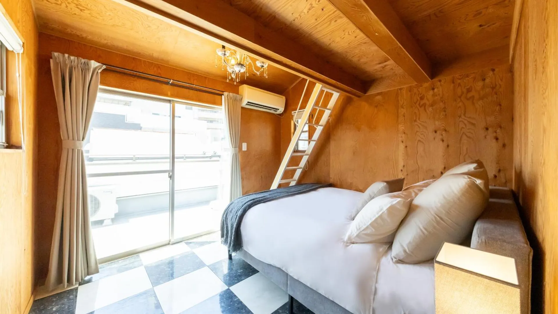 Open May 2024/Universal Studios/Gourmet Town/4Br Osaka Japan